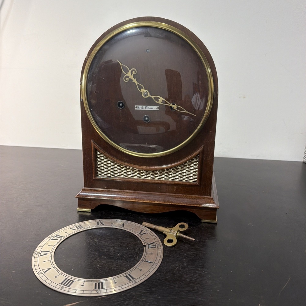 Vintage Seth Thomas Beehive Mantle Clock Northbury-IW 5003 USA Made Works